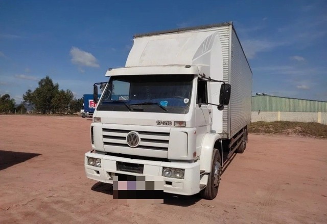 VENDO CAMINHÃO VW 17210 *** FAÇO PARCELAMENTO ***