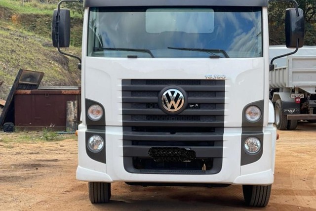 CAMINHÃO- 15 180 VOLKSWAGEN 09/09