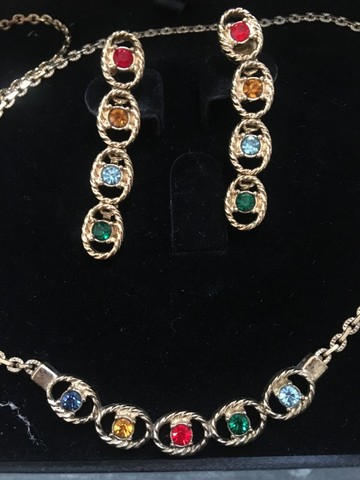 conjunto de brincos e colar super elegantes! - Foto 2
