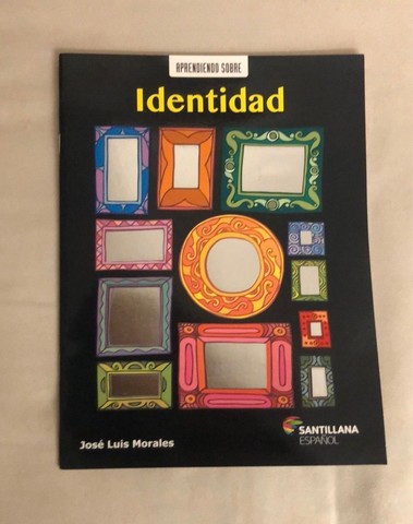 Livro de Espanhol Aprendiendo sobre Identidad