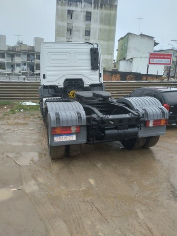 Mercedes axor 1933 Ano 2012, revisado 