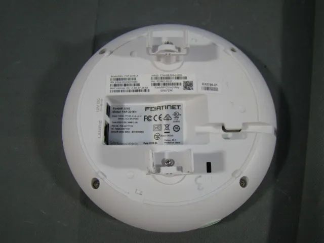 Ponto de acesso sem fio Fortinet FortiAP 221E modelo FAP-221E+ - Foto 2