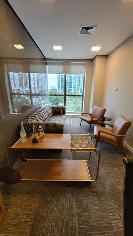 Sala com 130m2, totalmente reformada, copa e 4 vagas, no Le Mond, Barra da Tijuca - Foto 2