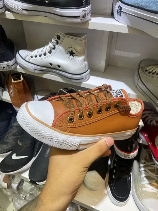 All star couro caramelo 