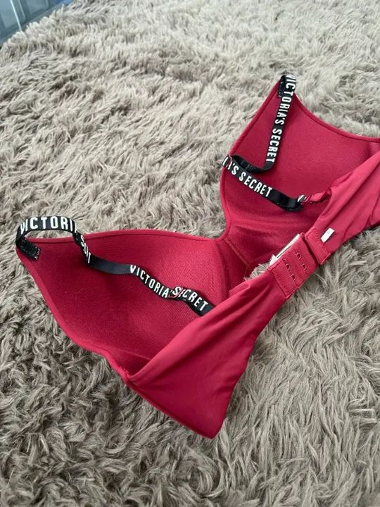 Sutiã Victoria's Secret Vermelho/Vinho 32D - Roupas - Freguesia