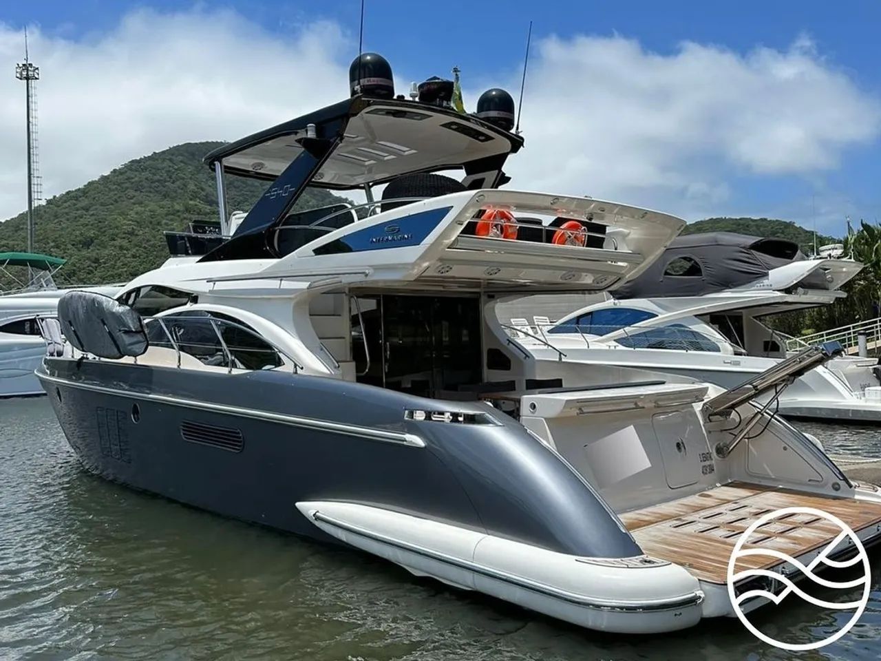 Intermarine 540 Full - 2011 x2 Volvo 800 HP ñ Azimut Sedna Phantom Cimitarra Armada
