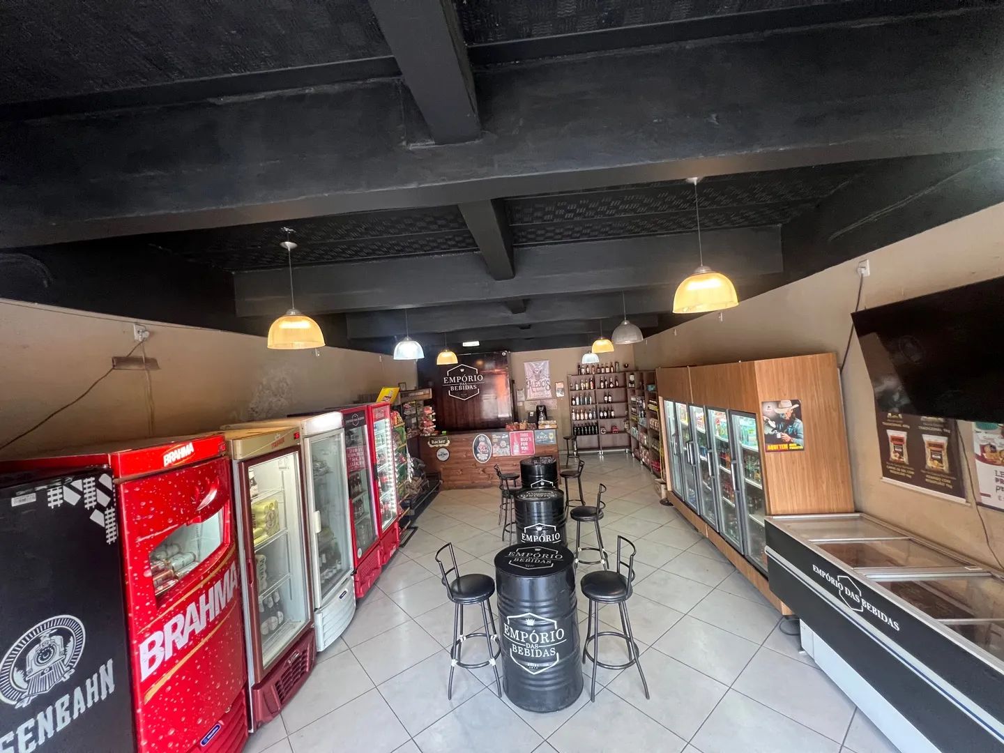 VENDO DISTRIBUIDORA DE BEBIDAS  - Foto 2