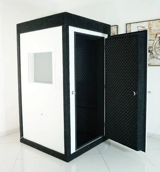 Cabine Acústica Home Studio 2x2m Usada c/ Ventilação e Isolamento Profissional<br> - Foto 2