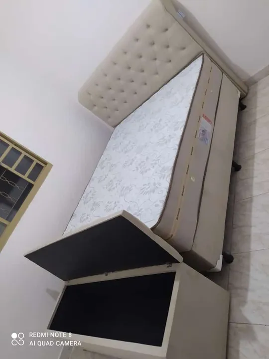 Colchão super king completa com baú recamier