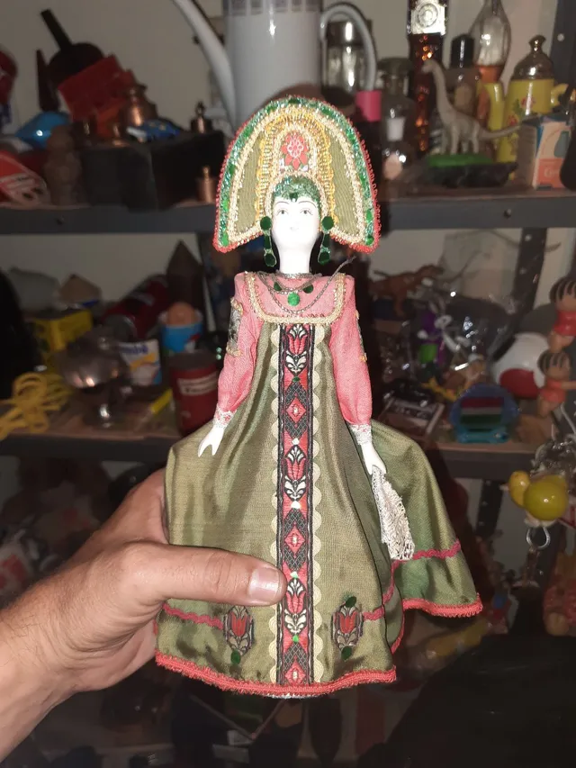 Boneca antiga da Rússia