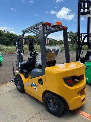 Empilhadeira Zero nova Prolift 2,5t diesel 