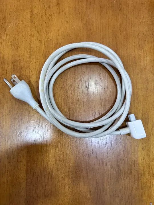 Cabo de energia MagSafe 2 Usado