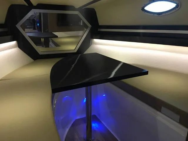 Lancha Infinity 275 (28 pés) - Ñ e Focker/FS/Nx/Armatti - Foto 6