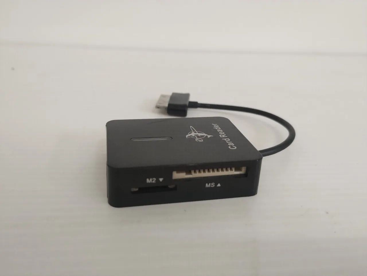 Hub Empire Leitor de Cartoes, 30 Pinos (iPad 1 2 3) - Foto 4