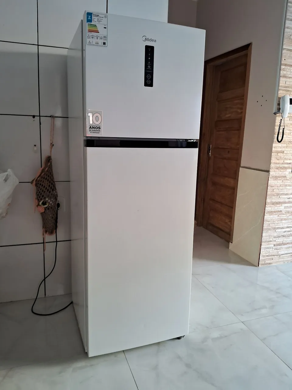 Geladeira nova 2 meses de uso com nota fiscal
