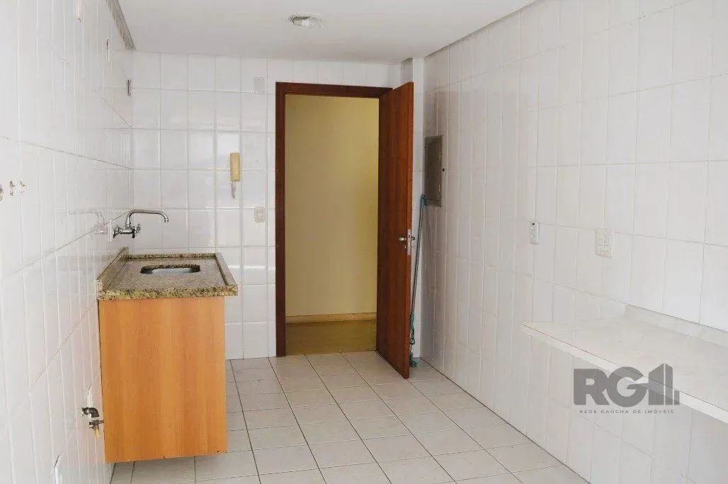 Excelente apto.2 dorm. com 1 suíte, churrasqueira e 1 vaga na Rua Olavo Bilac - Foto 12