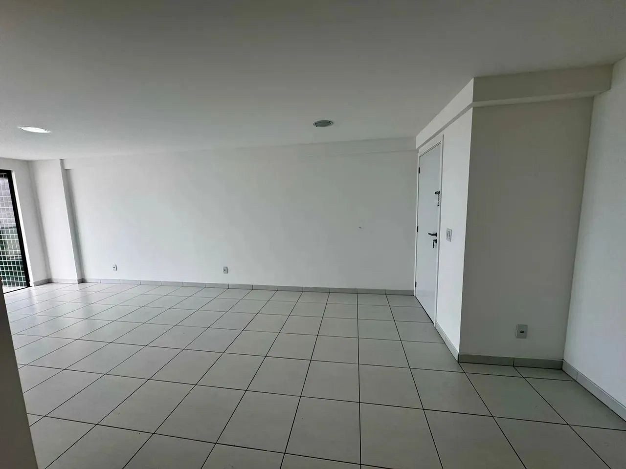 Imóvel para aluguel possui 137 metros quadrados com 4 quartos em Boa Viagem - Recife - PE - Foto 4