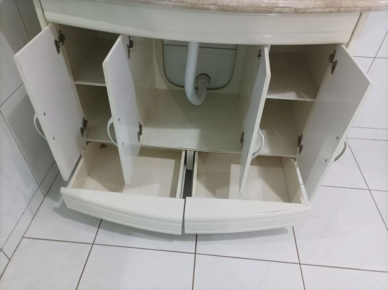 Gabinete com tampo de mármore travertino  - Foto 4