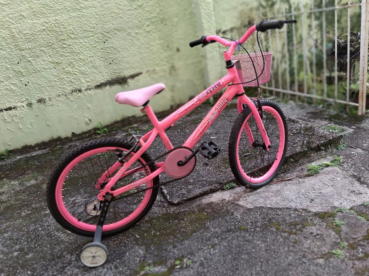 Vendo bicicleta rosa infantil  - Foto 5