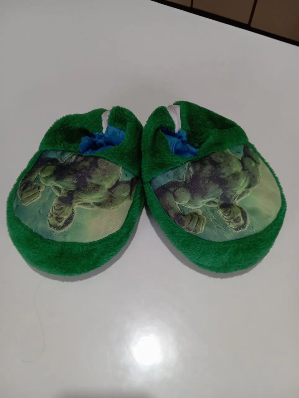 Pantufa Incrível Hulk tamanho 25
