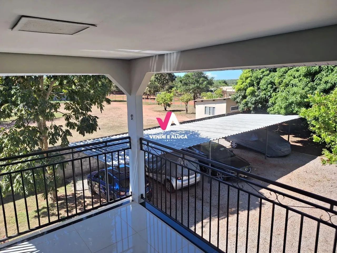 Sobrado Condomínio Flor do Cerrado 5 suítes 5 vg Venda 490m² saída para Chapada dos Guimar - Foto 5