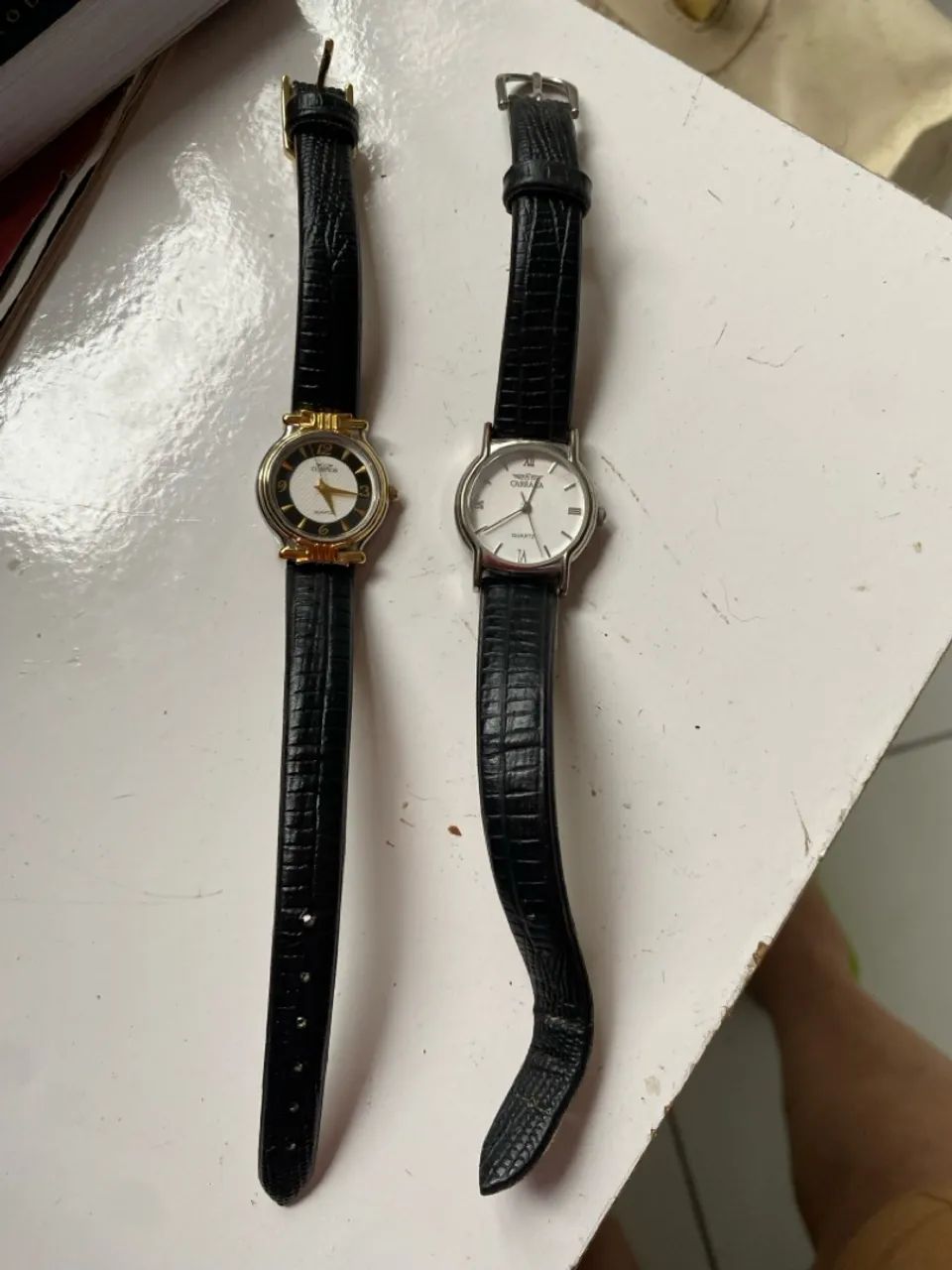 Relógios de pulso Condor e Carrara