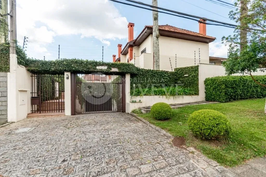 IMOBILIARIA JUVEVÊ ALUGA SOBRADO MOBILIADO CONDOMINIO FECHADO CHURRASQUEIRA 2 VAGAS GARAGE