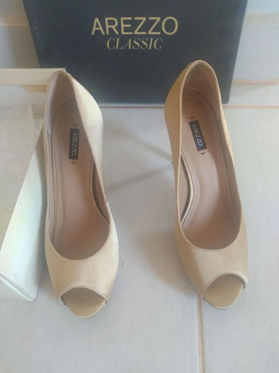 Sapato Scarpin Arezzo Classic Bege N 37