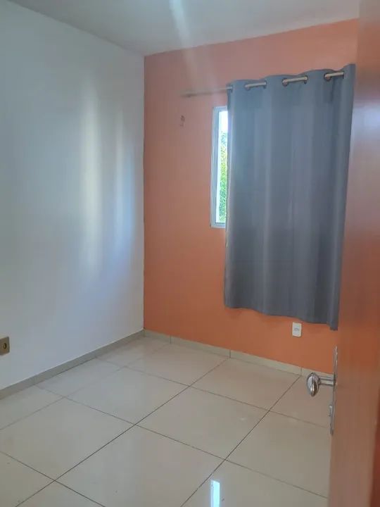 Alugo excelente apartamento com 3 quartos - Foto 2