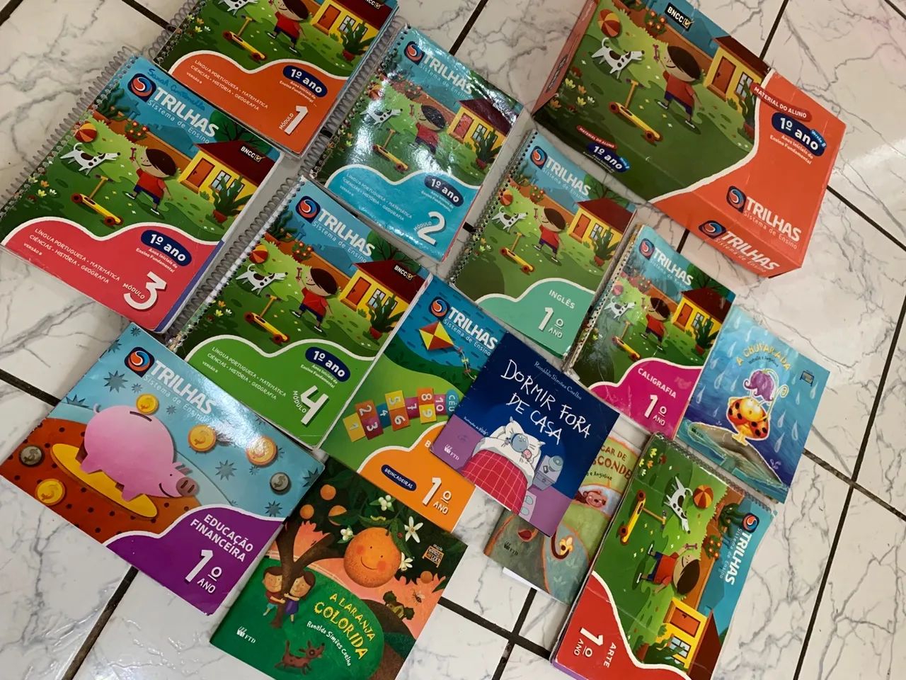Kit de livros didáticos Trilhas 1º ano - Completo