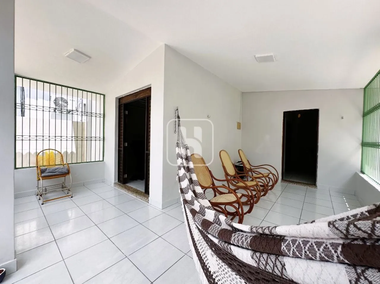 Casa com 3 dormitórios à venda, 131 m² por R$ 650.000,00 - Centro - João Pessoa/PB