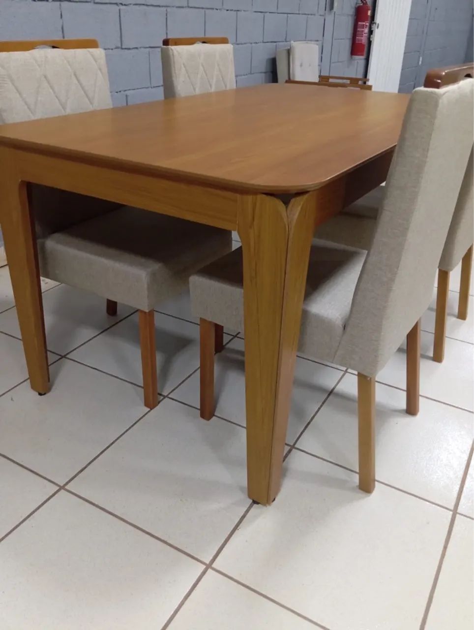 Mesa de Jantar 120x80 4 Cadeiras Pronta Entrega 