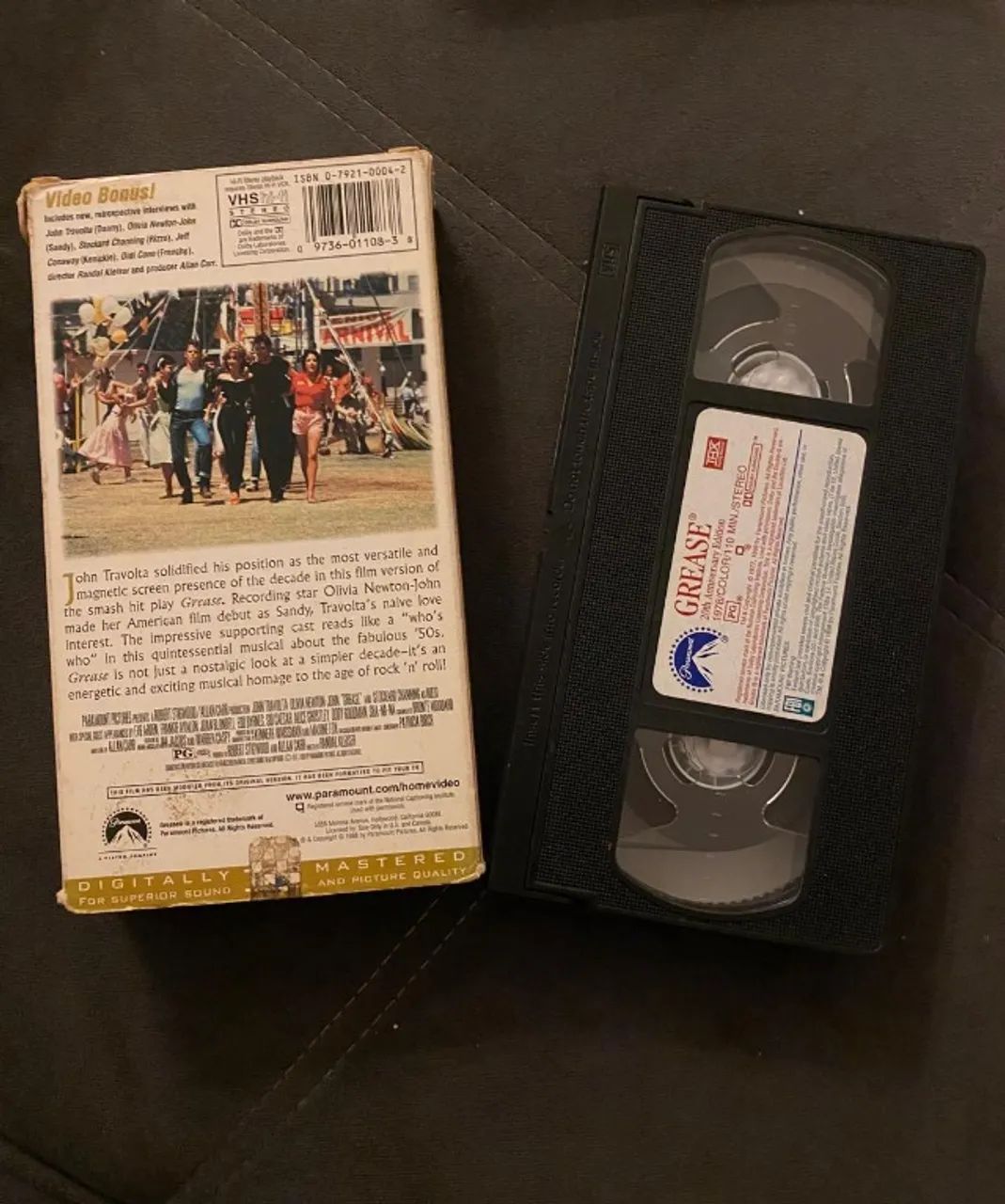 VHS Importadas - GREASE e SPACE JAM - Foto 2