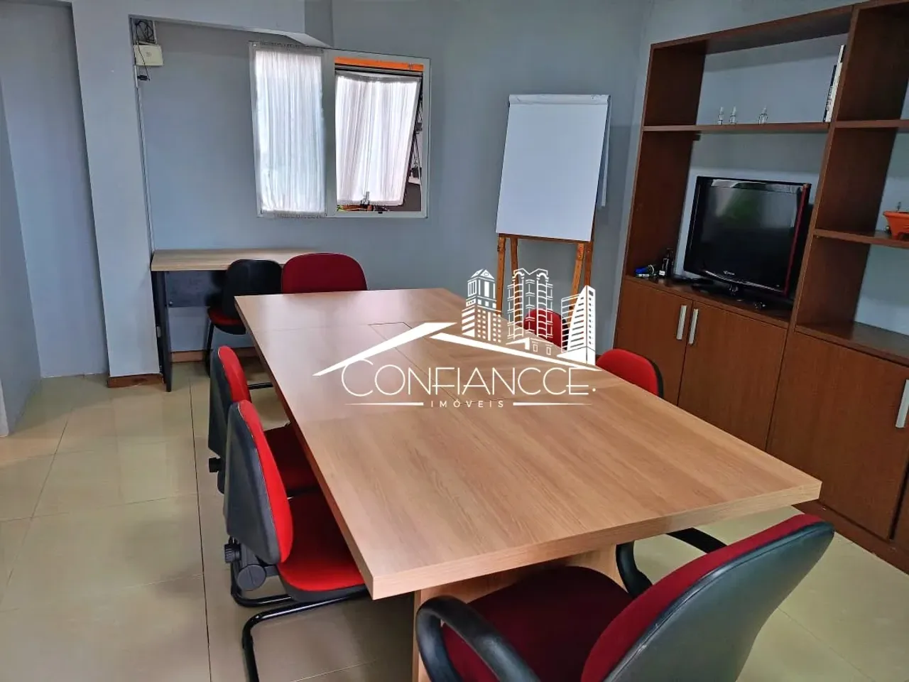 Sala Comercial para locação no bairro Mercês em Curitiba/PR - Confiancce imóveis