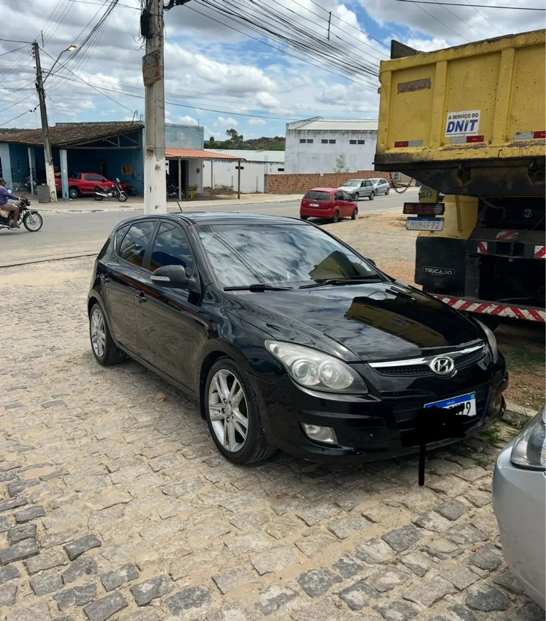 Vendo i30 completo 