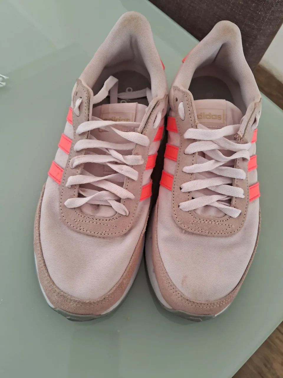 Tênis Adidas - Tamanho 38