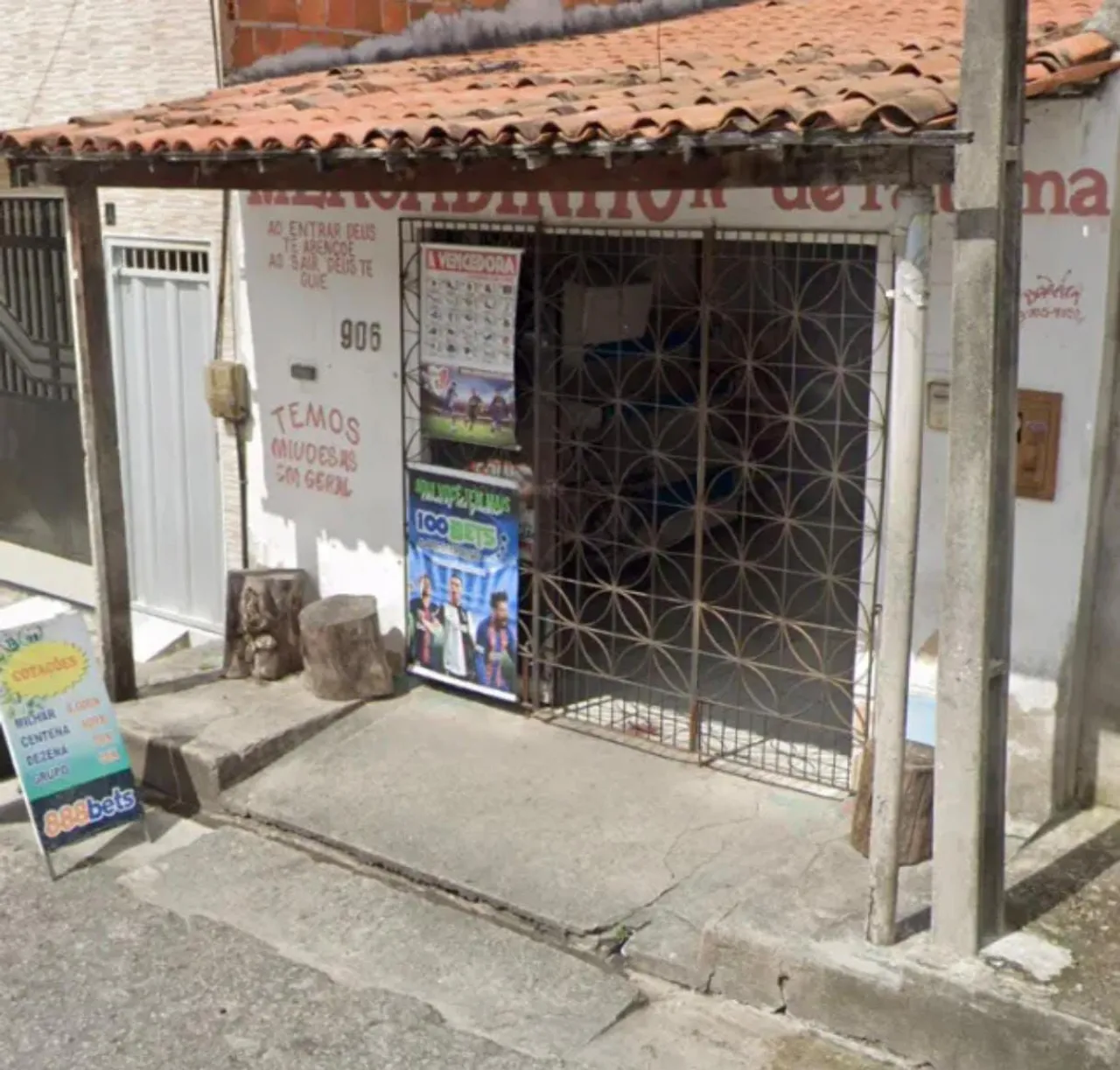Vende-se Casa