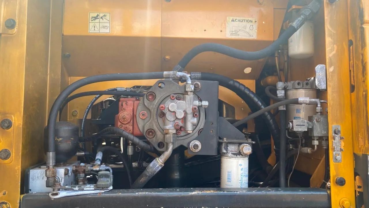 ESCAVADEIRA HIDRAULICA R220LC-9S HYUNDAI - Foto 5