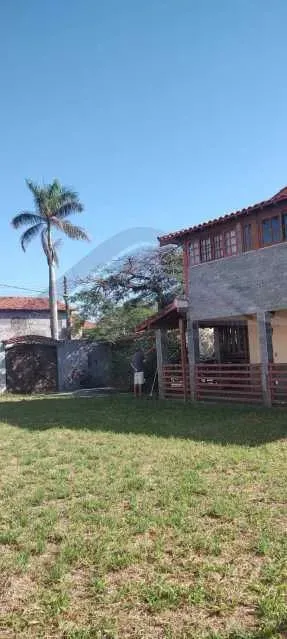 Casa de rua : Duplex / Residencial / Cordeirinho (Ponta Negra)