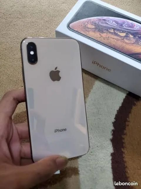 Iphone xs, sem marcas de uso