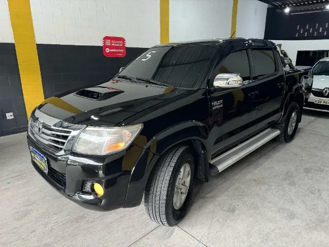 Toyota Hilux SRV Diesel 4x4 3.0 Automática 2015 R$139.900,00 Teresópolis