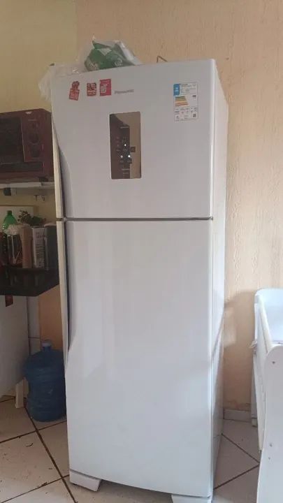 Vendo uma mudança. Cama mesa armário ar condicionado etc - Foto 3