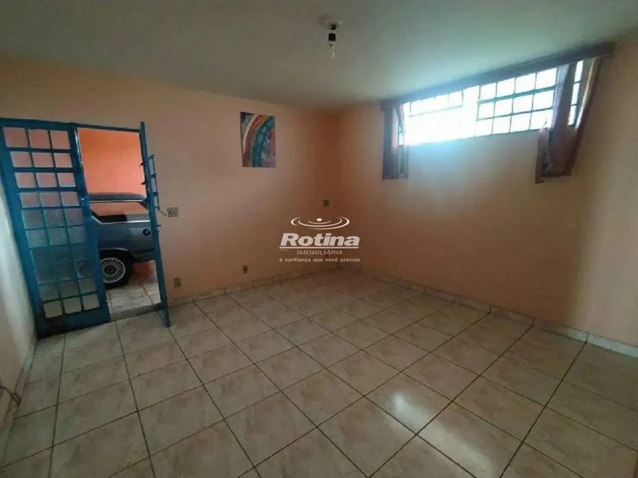 Apartamento para alugar, 6 quartos, Umuarama - Uberlândia/MG - Rotina Imobiliária - Foto 5