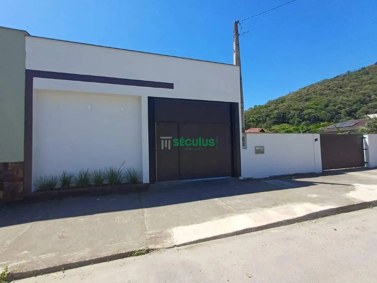 Casa Residencial para aluguel, 2 quartos, 1 suíte, 3 vagas, ILHA DA FIGUEIRA - Jaraguá do