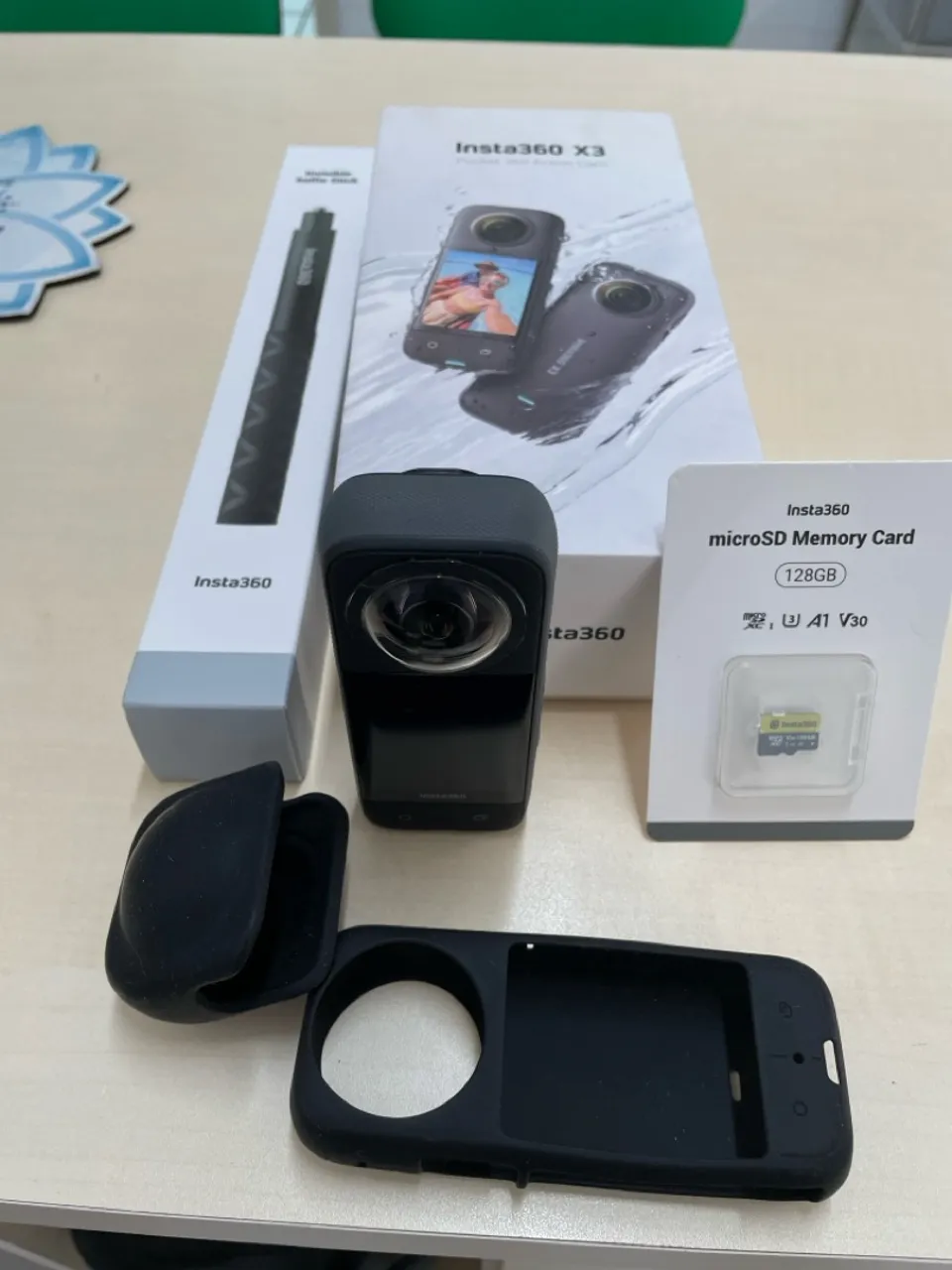 Insta360 X3 - Câmera de ação 360°