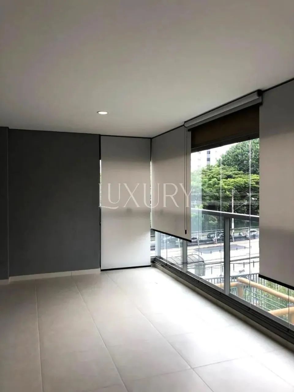 Apartamento Reformado para Alugar na Vila Olímpia, 98 m², 3 quartos sendo 1 suíte , 2 vaga - Foto 2