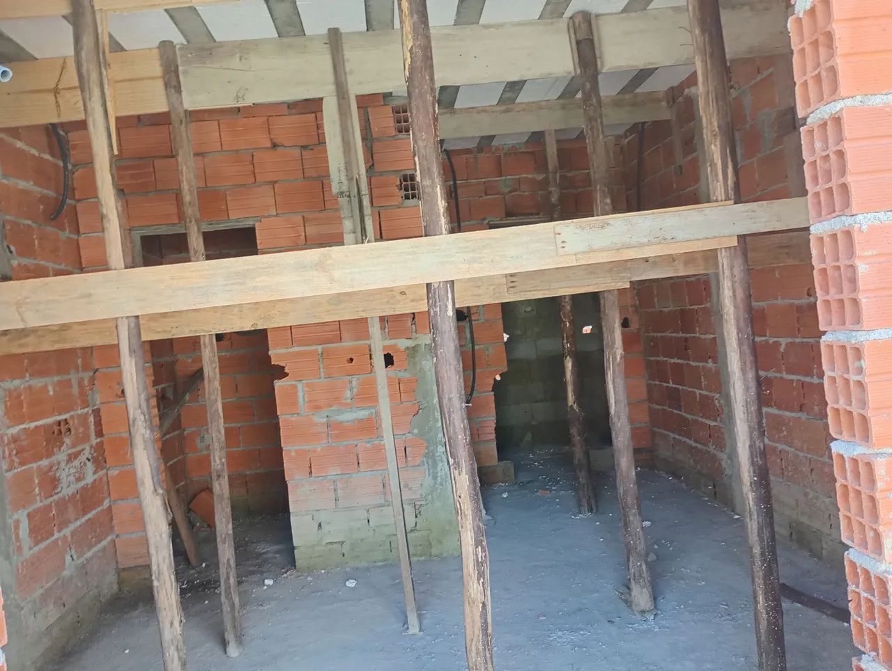 60 unid Pontaletes roliço 64840816225155123