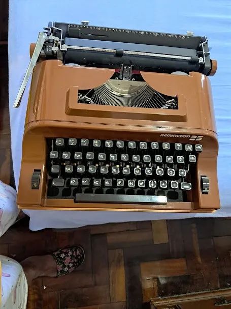 Itens para Escritório e/ou  Residência - Foto 2