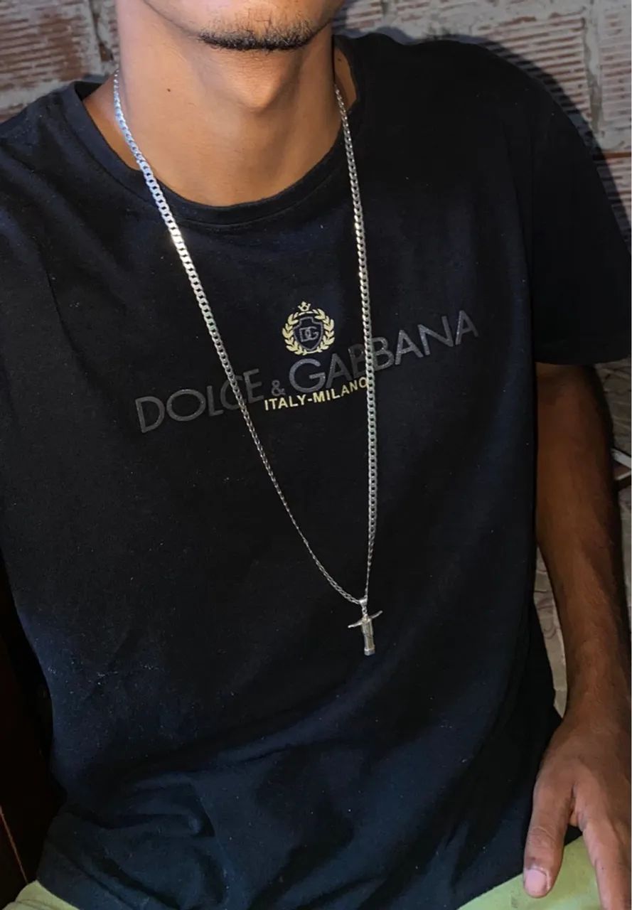 Corrente de prata, bota teu preço, cuida 