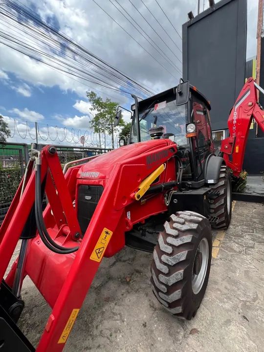 Promoção Retroescavadeira Manitou MBL-X 900 - 0km - Pronta entrega - Foto 3